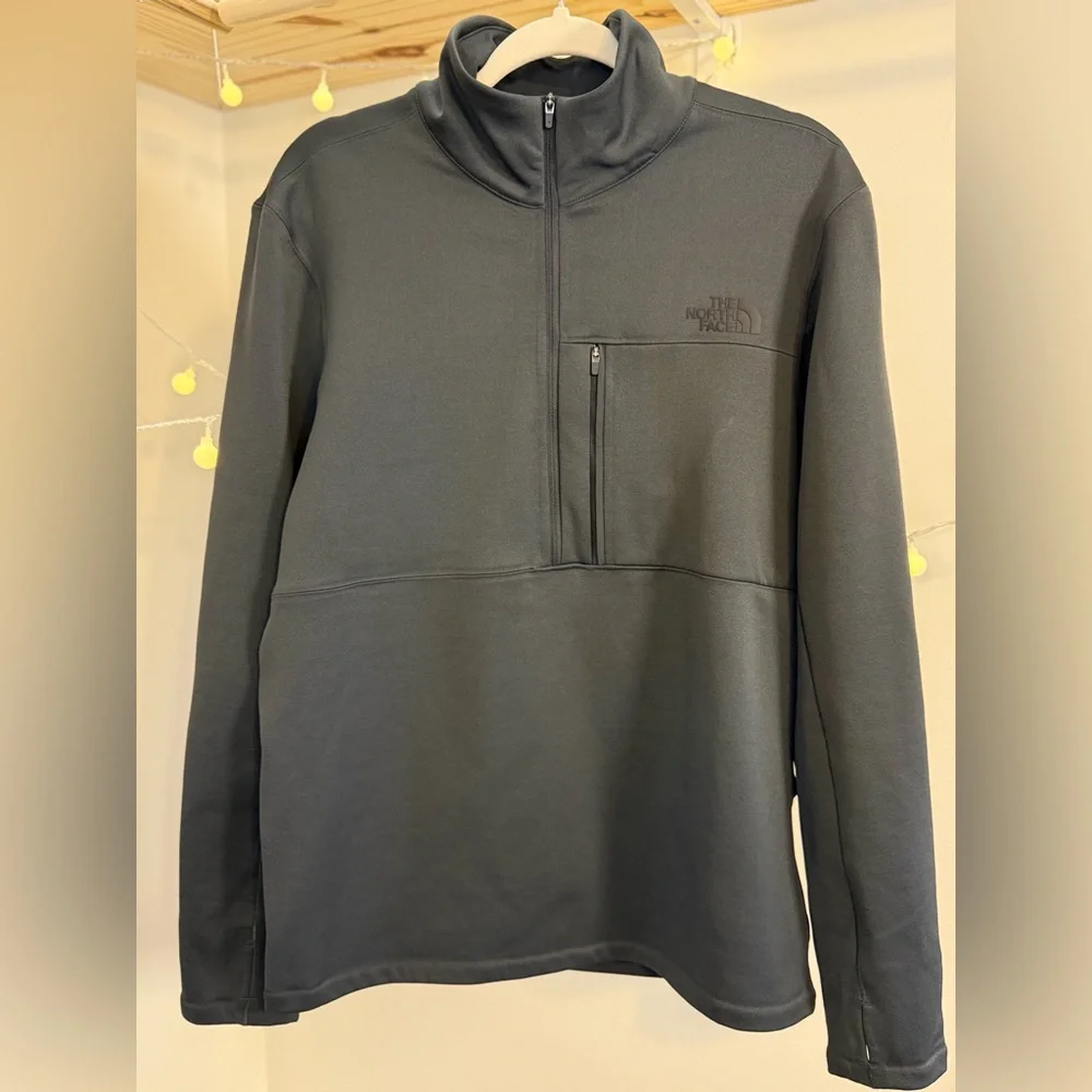 🌾‎ The North Face Men’s Tagen Half Zip Fleece Pullover in Asphalt Grey